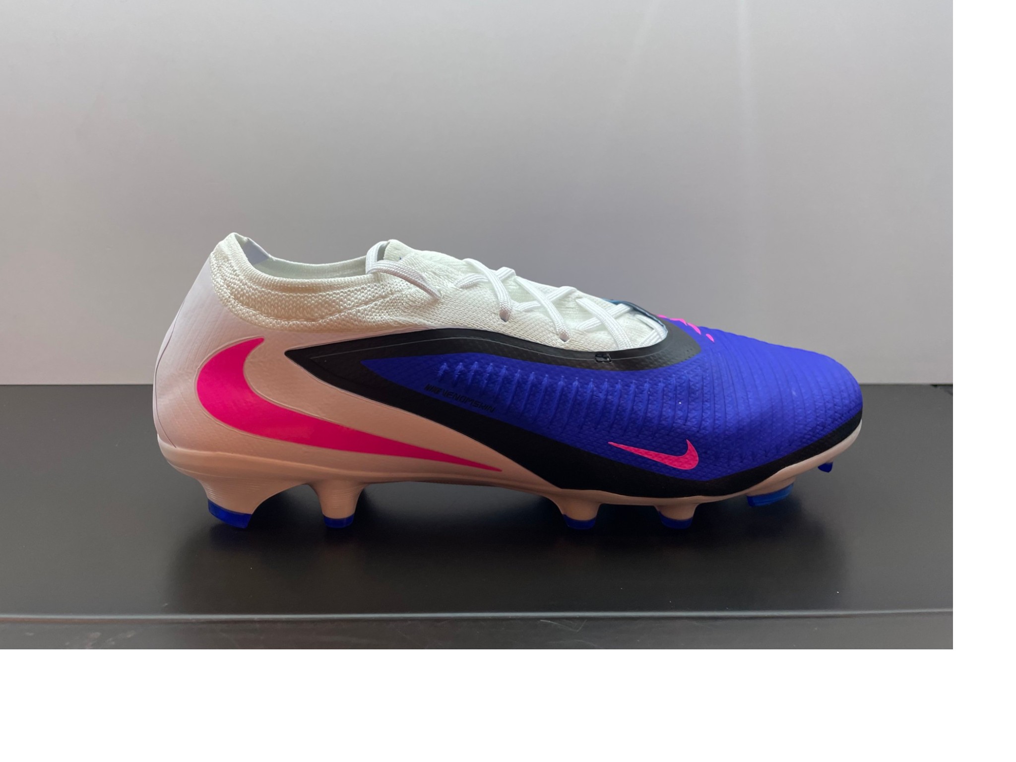Nike Phantom 6 Low EasyOn FG/MG Football Boots